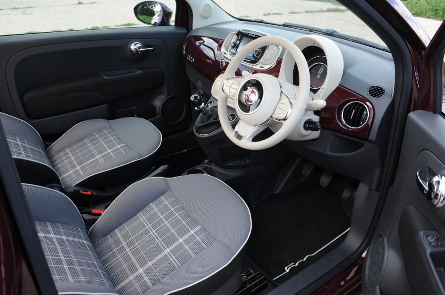 Торпедо Fiat 500 (312) 2015 года  (UK) (фото 27 из 38)